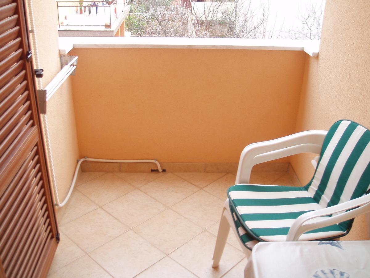Apartment Orbanic เซรส ภายนอก รูปภาพ