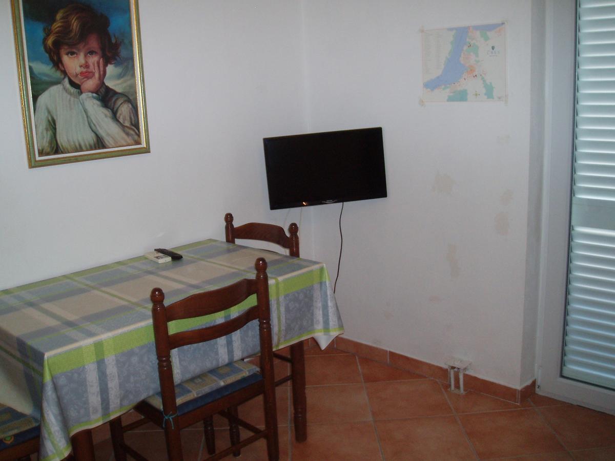 Apartment Orbanic เซรส ภายนอก รูปภาพ