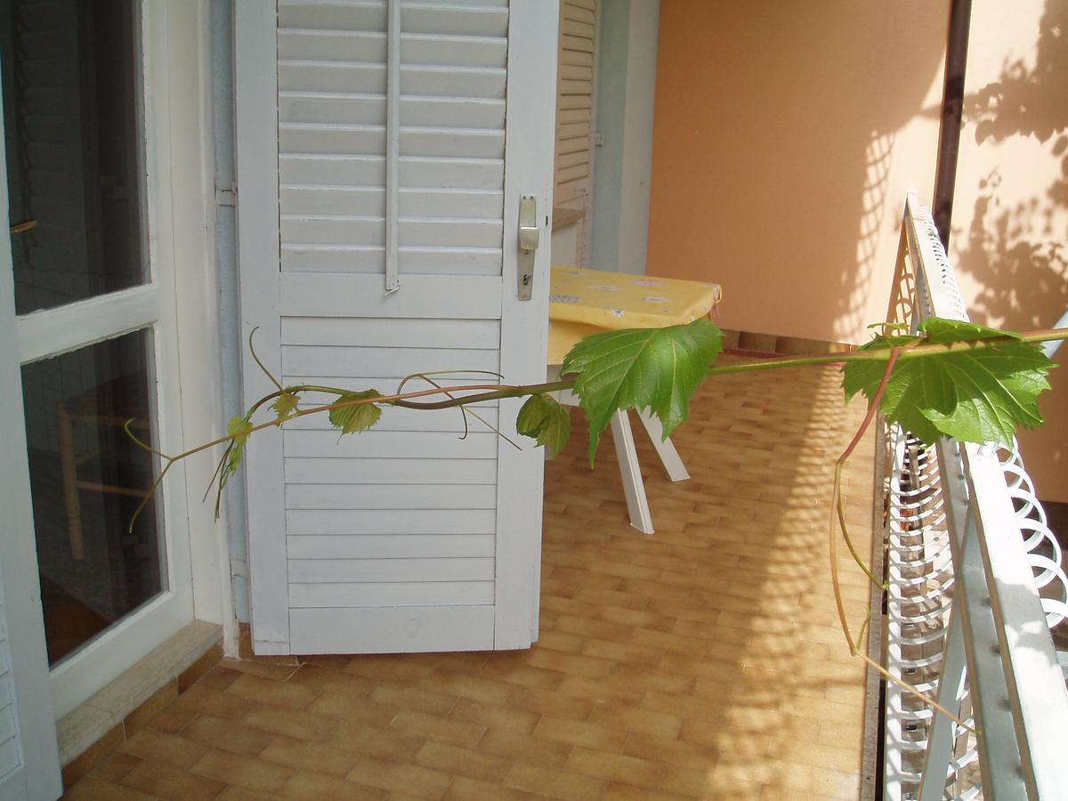 Apartment Orbanic เซรส ภายนอก รูปภาพ
