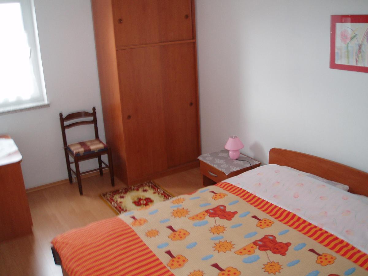 Apartment Orbanic เซรส ภายนอก รูปภาพ